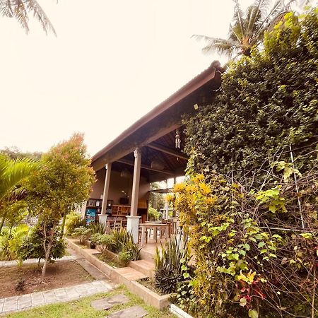 Pedidi Penida Hostel Batununggul Exteriér fotografie