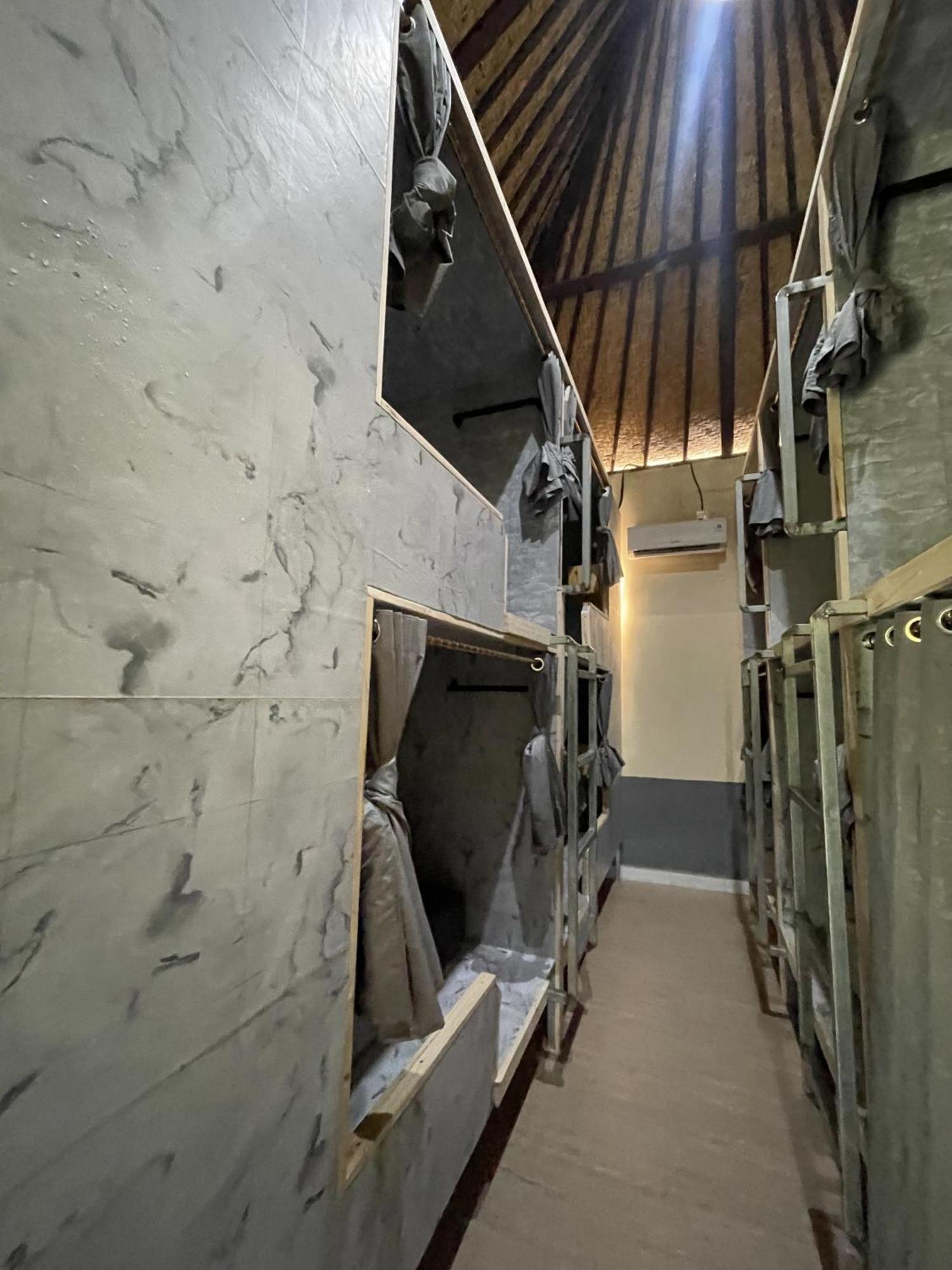 Pedidi Penida Hostel Batununggul Exteriér fotografie