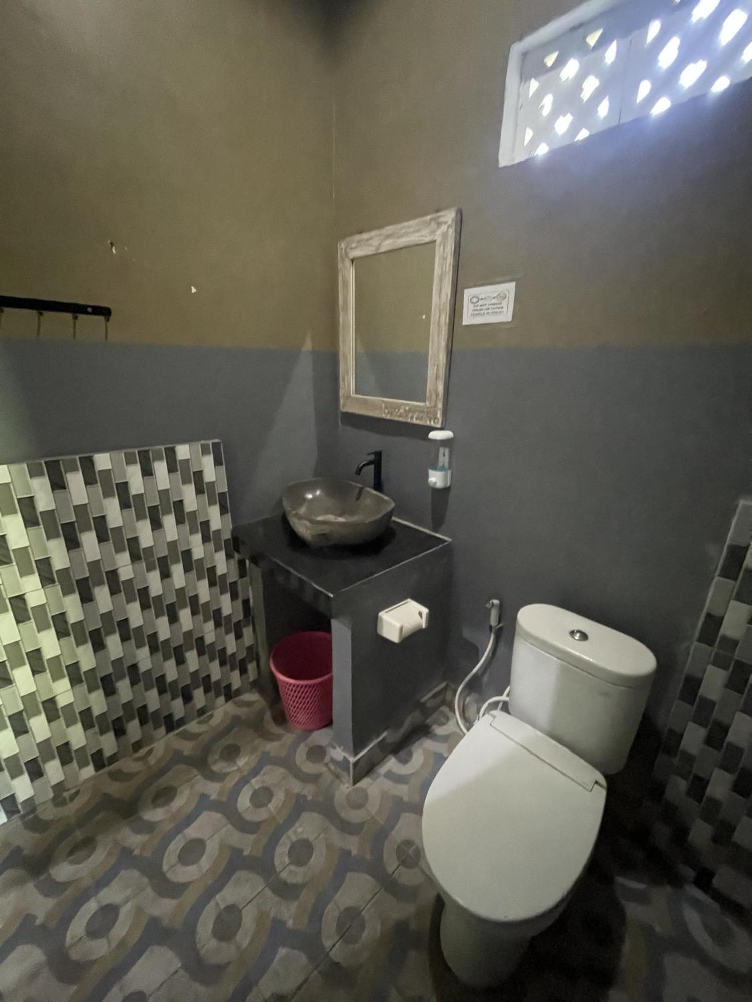 Pedidi Penida Hostel Batununggul Exteriér fotografie