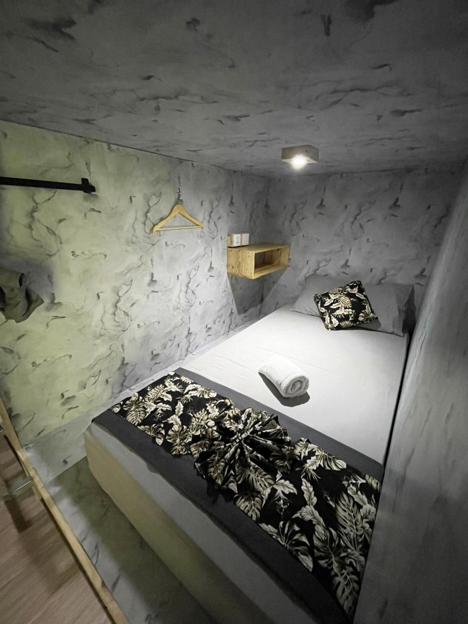 Pedidi Penida Hostel Batununggul Exteriér fotografie