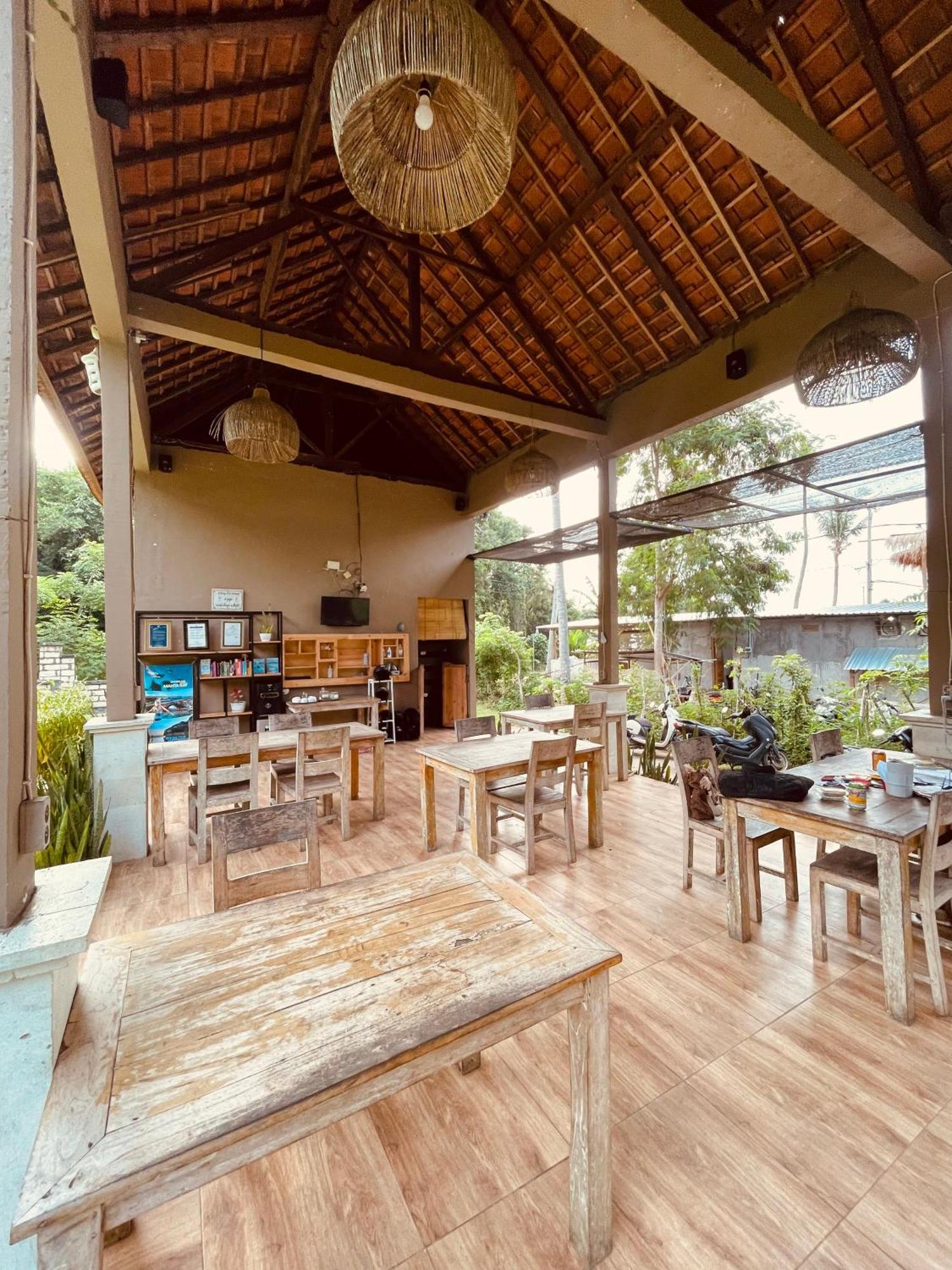 Pedidi Penida Hostel Batununggul Exteriér fotografie